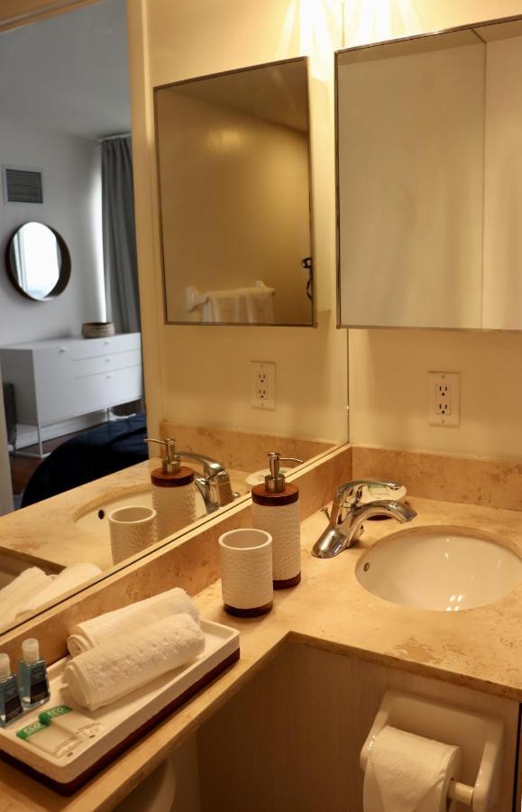 Apartment/2Bedrooms/2 Full Bathrooms/Free Parking Toronto Eksteriør bilde