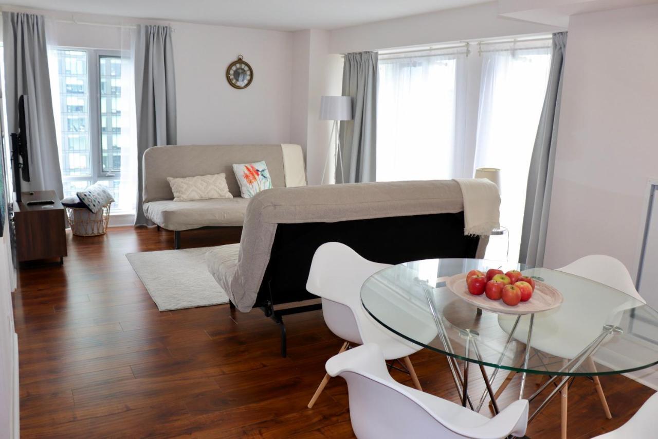Apartment/2Bedrooms/2 Full Bathrooms/Free Parking Toronto Eksteriør bilde